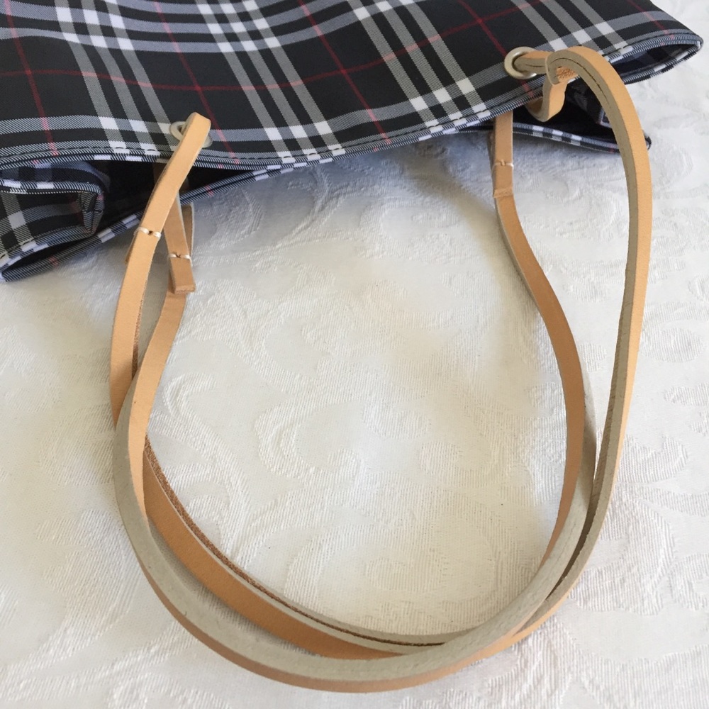 Burberry check nylon tote bag - Picture 8 of 11